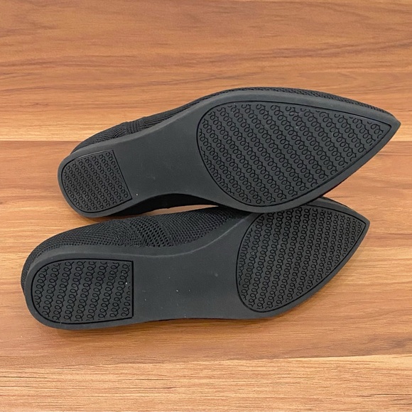 MHUIRE Black Knit Pointy Flats Size 5 - Picture 5 of 13